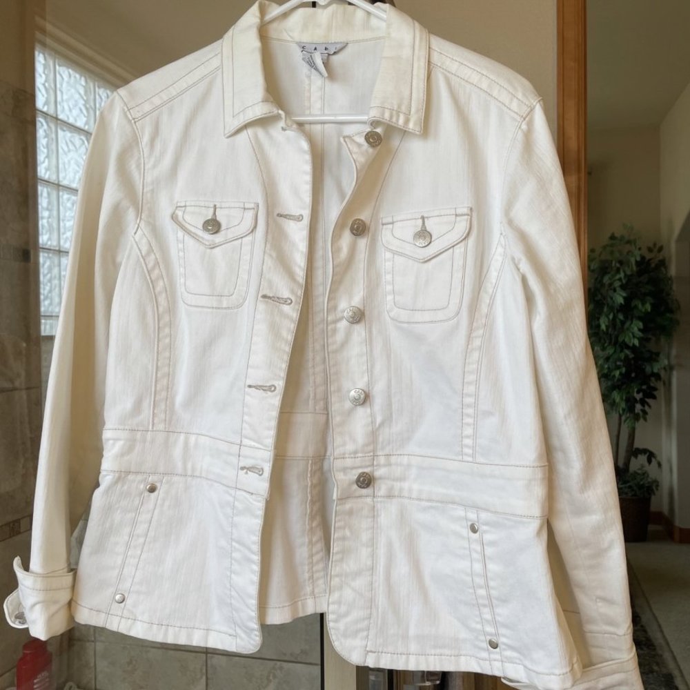 Cabi white denim jacket Sz L